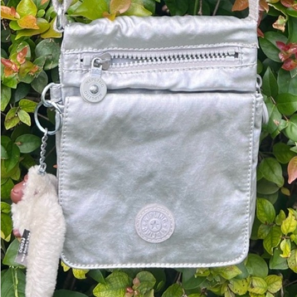Kipling El Dorado Crossbody in SILVER - Picture 1 of 10
